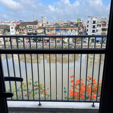 Ez Mart And Stay Hai Phong Esterno foto
